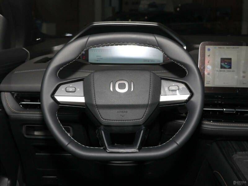 ​2025 Changan Q05 EV: Best Budget Electric SUV | 250-Mile Range, 10.25" Touchscreen & Fast Charging - Image 6