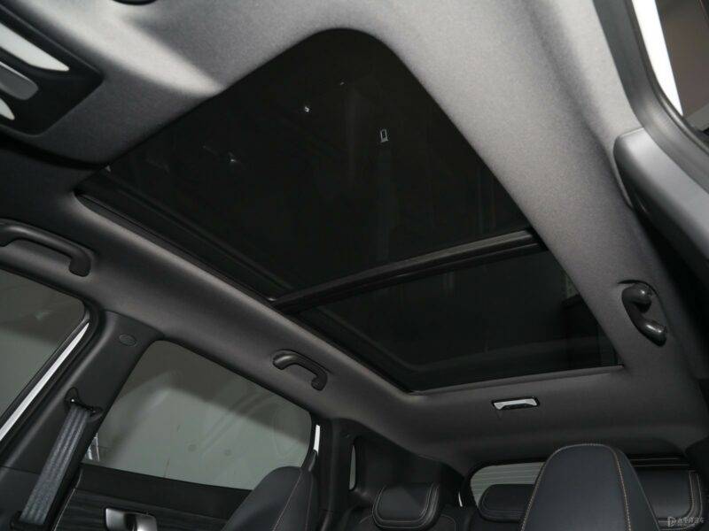 ​2025 Changan Q05 EV: Best Budget Electric SUV | 250-Mile Range, 10.25" Touchscreen & Fast Charging - Image 7