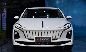 Hongqi E-QM5